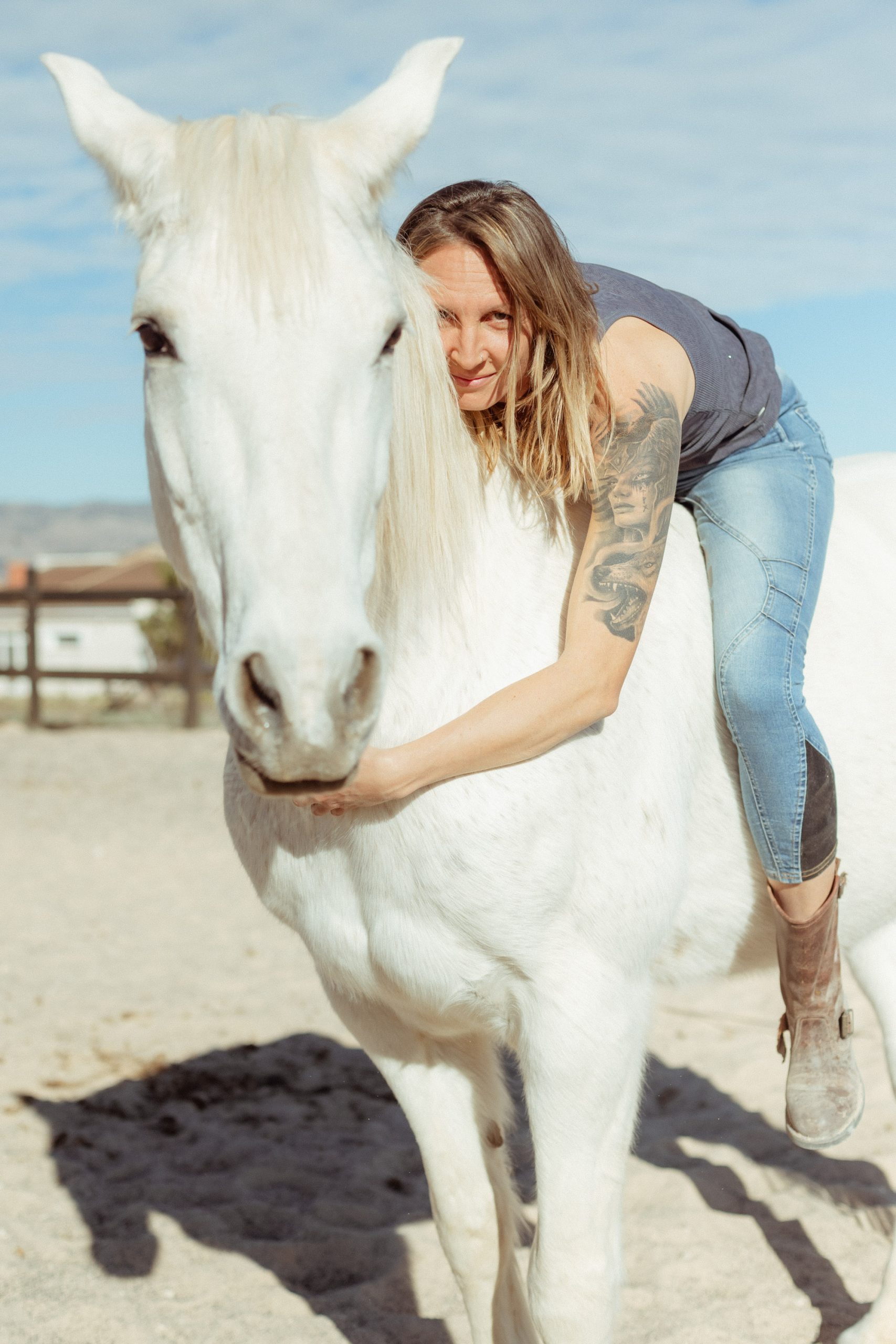 Authentische Pferdefotografie und Verbindung zwischen Mensch und Pferd